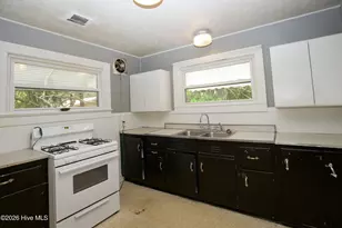 701 E Main St, Aberdeen, NC 28315 - Photo 10