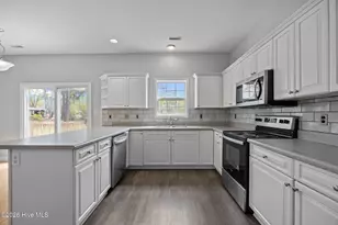 106 Bobwhite Cir, Cape Carteret, NC 28584 - Photo 16
