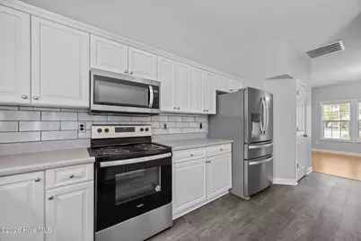 106 Bobwhite Circle, Cape Carteret, NC 28584 - Photo 18
