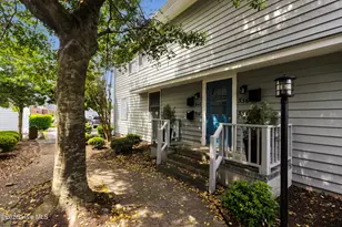 338 River Walk, New Bern, NC 28560 - Photo 2
