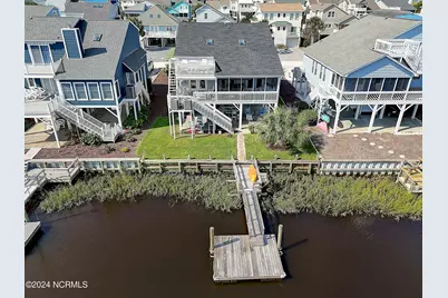 415 Sailfish Street, Sunset Beach, NC 28468 - Photo 4
