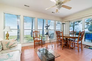 6042 Dolphin Rd, Oriental, NC 28571 - Photo 16