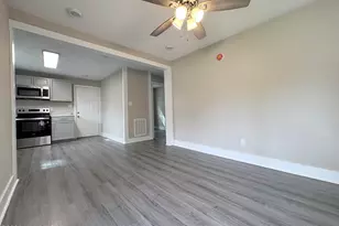 1111 Wood St, Elizabeth City, NC 27909 - Photo 10