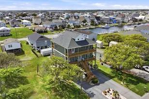 9021 W 9th St, Surf City, NC 28445 - Photo 4