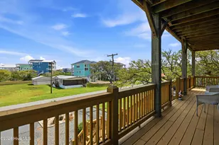 9021 W 9th St, Surf City, NC 28445 - Photo 6