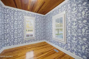 319 E Nash St, Southport, NC 28461 - Photo 12