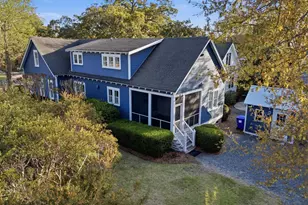 319 E Nash St, Southport, NC 28461 - Photo 2