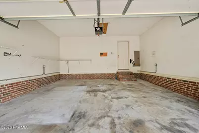 118 Kensington Way, Aberdeen, NC 28315 - Photo 32