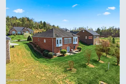 416 Huntington Woods Drive N, Lenoir, NC 28645 - Photo 38