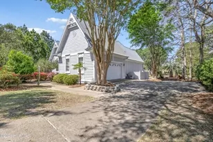 8812 Sedgley Dr, Wilmington, NC 28412 - Photo 4