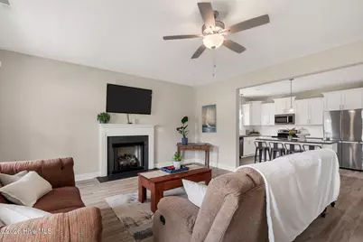 4049 Silver Lane, West End, NC 27376 - Photo 8