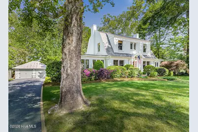 260 S Ashe Street, Southern Pines, NC 28387 - Photo 2
