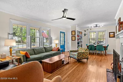 605 S May Street, Southern Pines, NC 28387 - Photo 6
