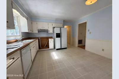 907 Chestnut Drive, Smithfield, NC 27577 - Photo 18