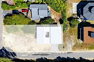 3929 W Dolphin Dr, Oak Island, NC 28465 - Photo 44
