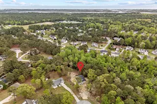 100 Mariners Cir, Sneads Ferry, NC 28460 - Photo 28