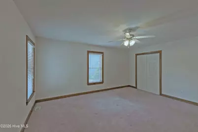 312 W Quinn Street, Beulaville, NC 28518 - Photo 18