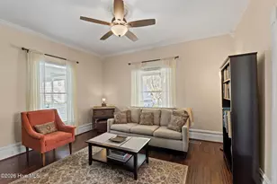 227 New St, New Bern, NC 28560 - Photo 18