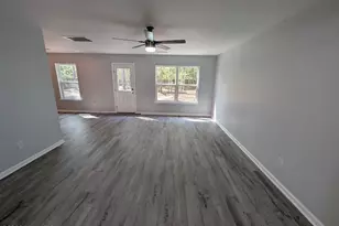 119 W New Kent Cir, Supply, NC 28462 - Photo 8