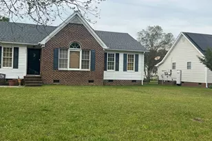 502 Wayne Ave, Tarboro, NC 27886 - Photo 2