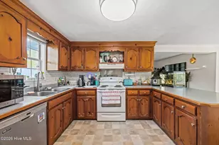2298 Tulls Creek Rd, Moyock, NC 27958 - Photo 6