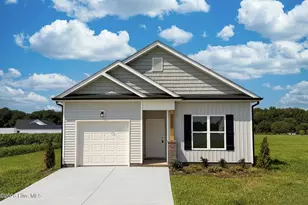 156 Longfield Ct, Dunn, NC 28334 - Photo 1