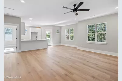 4926 Oleander Drive #Unit D, Wilmington, NC 28403 - Photo 2