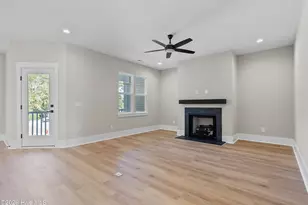 4926 Oleander Dr, Wilmington, NC 28403 - Photo 4