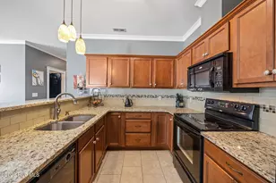 4101 Bluebill Dr, Greenville, NC 27858 - Photo 10