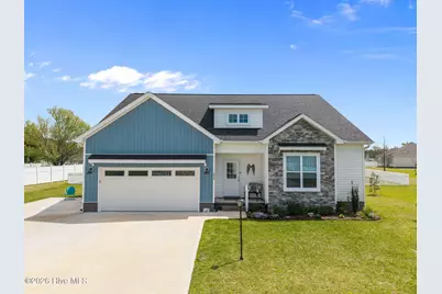 231 Eureka Avenue, Washington, NC 27889 - Photo 2