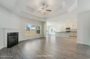 612 Barlowe Ln, Jacksonville, NC 28546 - Photo 4