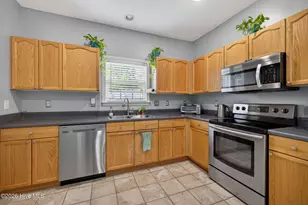 7218 Sherbon Way, Wilmington, NC 28411 - Photo 8