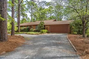 5 Par Dr, Whispering Pines, NC 28327 - Photo 6