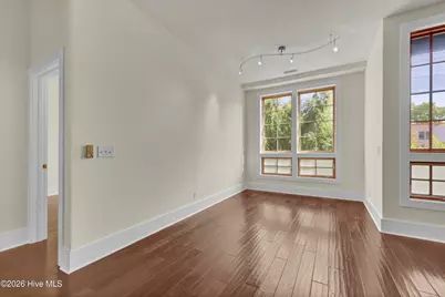 801 N 4th Street #Apt 302, Wilmington, NC 28401 - Photo 10