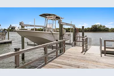 2829 Pirate Shores Drive SW, Supply, NC 28462 - Photo 10