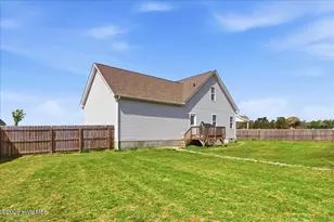 180 Glenwood Pl, Kenly, NC 27542 - Photo 6