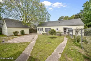 4159 E Horne Ave, Farmville, NC 27828 - Photo 6