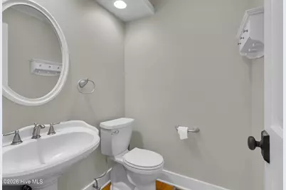 7000 Club House Drive, New Bern, NC 28562 - Photo 16