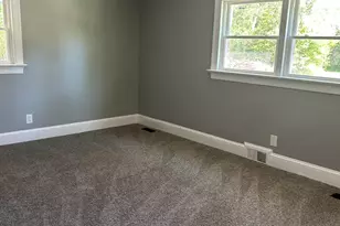 304 Dupont Cir, Kinston, NC 28501 - Photo 8