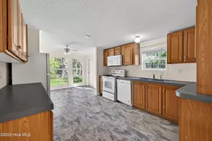 7756 Funston Rd SE, Winnabow, NC 28479 - Photo 12