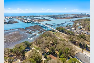 1609 Denton Street SW, Ocean Isle Beach, NC 28469 - Photo 10
