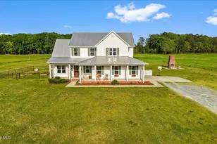 2031 Devils Racetrack Rd, Four Oaks, NC 27524 - Photo 2