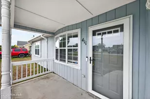 411 Foxtrace Ln, Hubert, NC 28539 - Photo 4