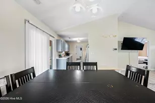 411 Foxtrace Ln, Hubert, NC 28539 - Photo 8