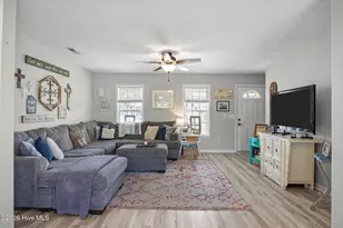 508 Seafarer Dr, Carolina Beach, NC 28428 - Photo 10