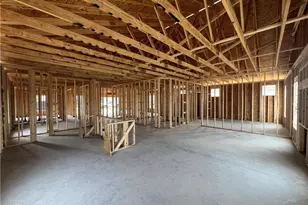 193 Seaford Ln, Aberdeen, NC 28315 - Photo 2