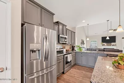 352 Mountain Run Road, West End, NC 27376 - Photo 18