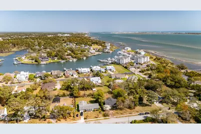 215 Harbor Drive, Morehead City, NC 28557 - Photo 28