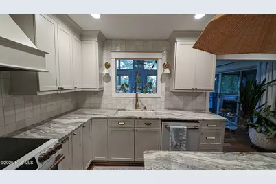 215 Harbor Drive, Morehead City, NC 28557 - Photo 10