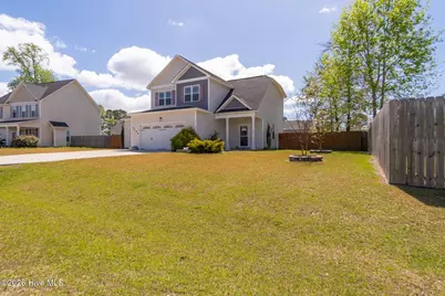 1002 Bison Trail, Jacksonville, NC 28546 - Photo 4